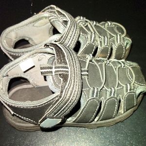 Rugged Bear Boy Closed-Toe Sport Sandals, Brown, Size 10